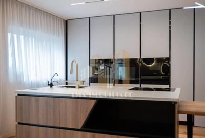 Casă cu 5 camere cu Piscina în Stupini