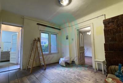 Parter de vila cu mică curte, Piața Alba Iulia - 6