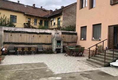 Casă în Central - 3