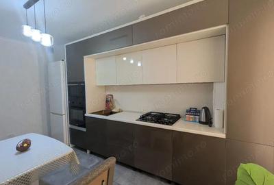 Garsonieră decomandată în Soarelui