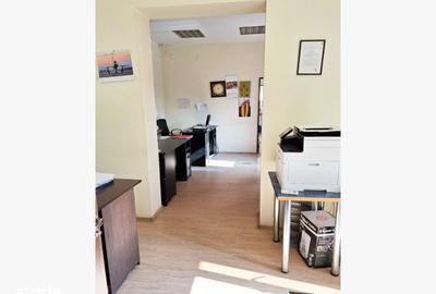 Casă cu 3 camere cu Teren 400 Mp în Central - 5