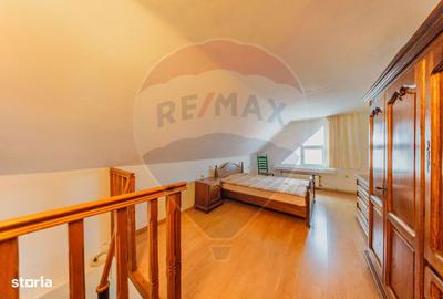 Apartament cu 4 camere, mobilat în Intim - 14