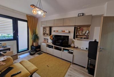 Apartament cu 3 camere decomandat în Central - 2