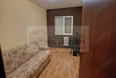 Apartament 3 camere  Alexandru cel Bun - 450 euro - 1