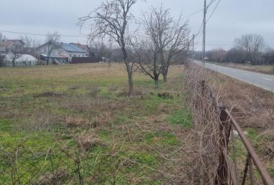 Spațiu comercial, în Crivăț - 2