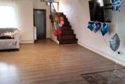 Casă cu 4 camere cu Teren 750 Mp în Gavojdia - 12