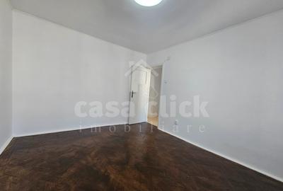 Apartament cu 3 camere decomandat în Central - 10
