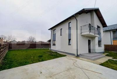 Casă cu Teren 395 Mp în Central - 6