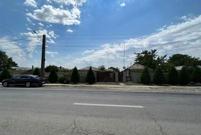 Casă individuală cu 3 camere în Vulturu