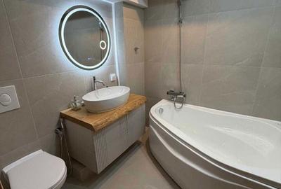 Apartament cu 3 camere semidecomandat în Corbeanca
