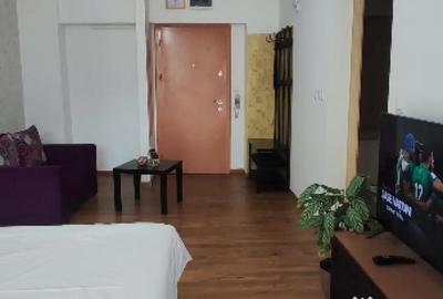 Garsonieră decomandată în Central - 3