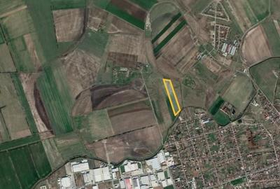Teren de 39600 mp, în Gai - 2