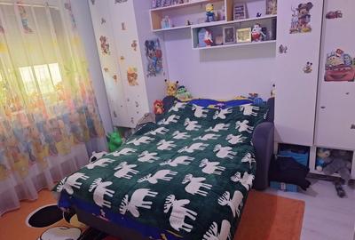 Apartament cu 3 camere decomandat în Alexandru cel Bun - 3