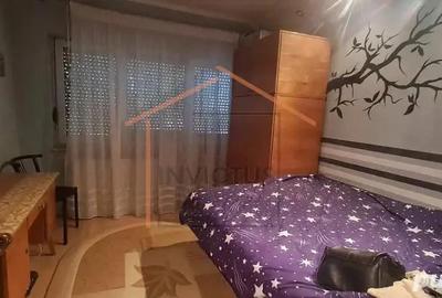 Apartament cu 3 camere decomandat în Gară - 2