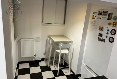 APARTAMENT 4 CAMERE -128 MP, BOXE  13 MP SI MANSARDA 9 MP -CALEA VICTORIEI - 3