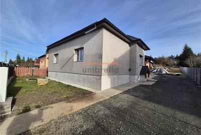 Casa de vanzare in Belis, in centru. - 2