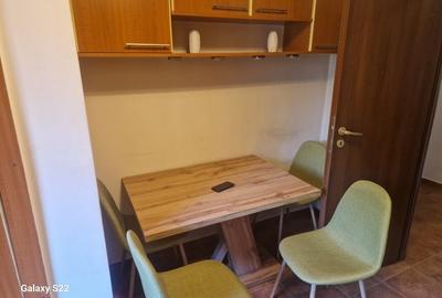 PProprietar, ofer spre închiriere apartament trei camere Zona Soarelui PProprietar, ofer spre închiriere apartament trei camere Zona Soarelui - 15