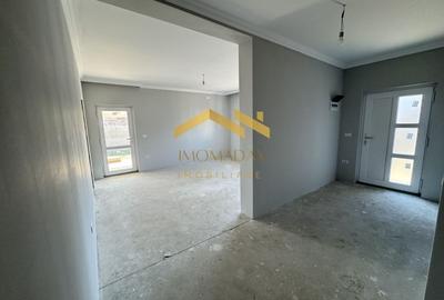 Casă individuală cu 4 camere cu Canalizare în Utvin - 10