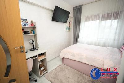 Apartament cu 4 camere decomandat în Babadag - 11