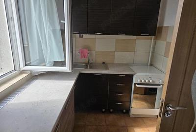 Garsonieră decomandată în Obcini - 3