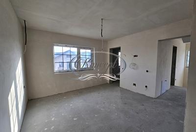 Casă individuală cu 4 camere cu Canalizare în Chinteni - 9