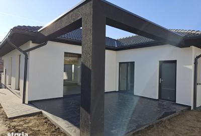 Casă cu 5 camere cu Teren 390 Mp în Șura Mare - 11