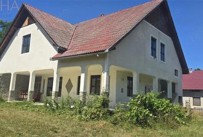 Casa cu teren 5900 mp str. Ghinzii sub padure - 3