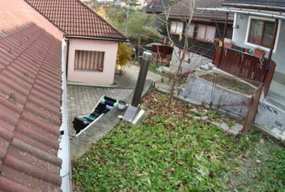 Casa cu gradina in zona foarte linistita si usor accesibila - 15