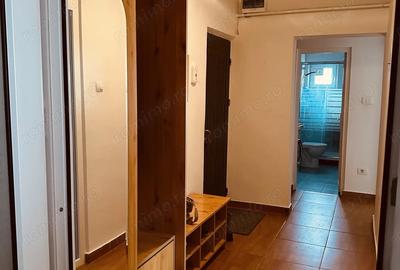 Apartament cu 2 camere decomandat în Fetești-Gară - 4