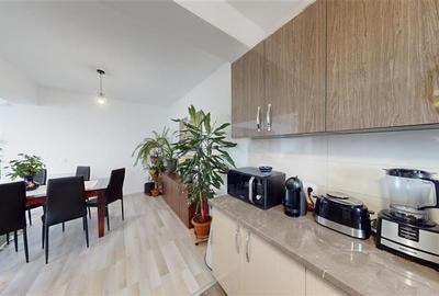 Pe 2 niveluri, Penthouse modern la bulevard, parcare si boxa, Tractorul  Nou, Br - 23