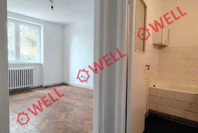 Apartament cu 3 camere semidecomandat în Central - 5