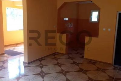 Casă cu 3 camere cu Teren 287 Mp în Remeți - 1
