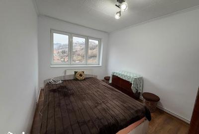 Apartament cu 2 camere decomandat în Central - 2