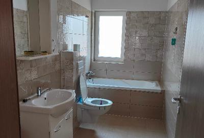 Propietar inchiriez apartament 2 camere decomandat str. Caisului - 3