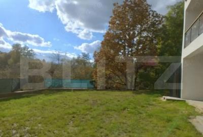 Casă cu 4 camere cu Canalizare în Central - 2