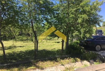 Teren 6,300 MP +casa de vanzare in orasul Falticeni - 6