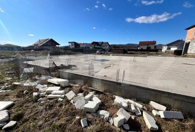 Teren si proiect casa, 7,5 ari, zona Aerodrom Unirea - 2