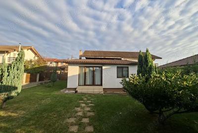 Casă cu 2 camere cu Teren 500 Mp în Central - 3