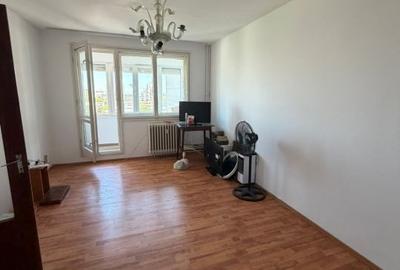 Apartament cu 2 camere decomandat în 1 Decembrie 1918 - 2