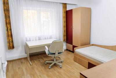 Apartament cu 3 camere decomandat, mobilat în Zorilor