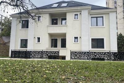 Cladire de biouri/ clinica  cu o suprafata de 800 mp D+P+1E+M . - 23
