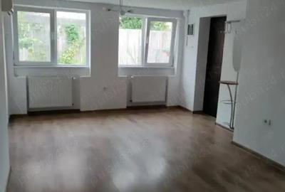 De inchiriat casa nemobilata zona Lipovei De inchiriat casa nemobilata zona Lipovei - 1