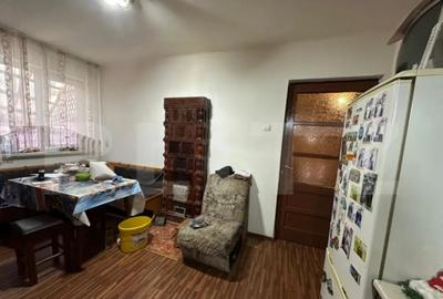 Casă cu 3 camere cu Teren 125 Mp în Central - 7