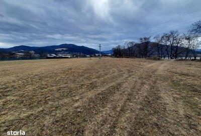 Teren de 750 mp, în Central - 2