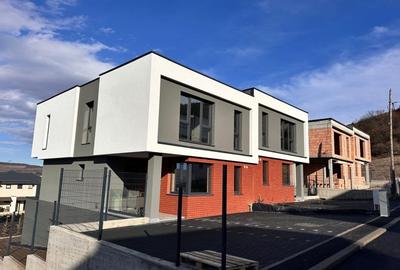 Duplex cu 5 camere cu Canalizare în Florești - 4