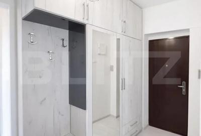 Apartament cu 2 camere decomandat în Spitalul Județean