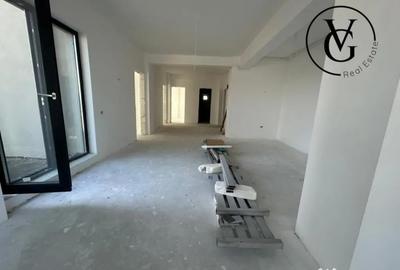 Apartament cu 4 camere în Central - 4