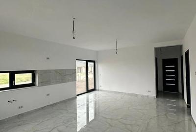 Casă cu 1 camere cu Teren 360 Mp în Central - 5