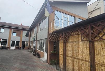 Spalatorie auto, spatii comerciale, b-dul N. Romanescu - 9