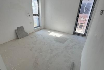 Casă individuală cu 5 camere cu Canalizare în Central - 4